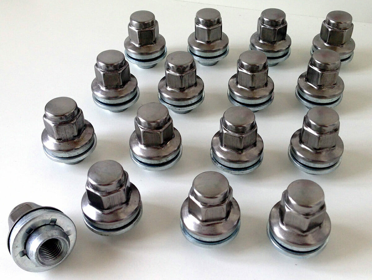 Jaguar alloy wheel nuts. M12 x 1.5, 19mm Hex Flat set 16 | Spot On Nuts ...